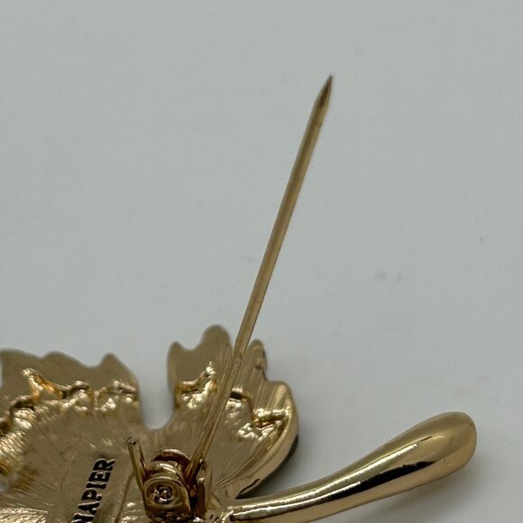 Napier Vintage Brooch Gold-Tone Maple Leaf Pin Costume Jewelry Elegant Design - Picture 12 of 12